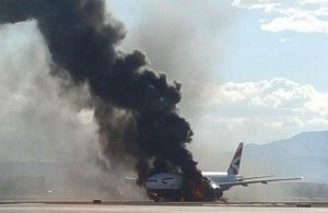 Un avión de British Airways se incendia cuando iba a despegar de Las Vegas (vídeo)