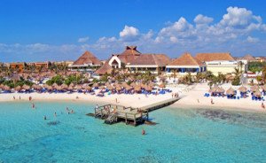 Apple Vacations premia a los hoteles Bahia Principe con doce galardones 