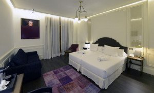H10 invierte 2,5 M € en la renovación del hotel Villa de la Reina
