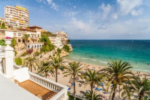 Los hoteleros de Baleares insisten en que la ecotasa restará competitividad