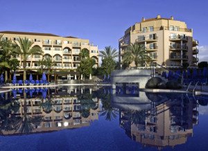 Hispania compra el Holiday Inn Madrid Bernabéu y cuatro hoteles en Gran Canaria