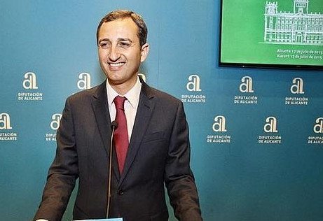César Sánchez, presidente de la Diputación de Alicante.