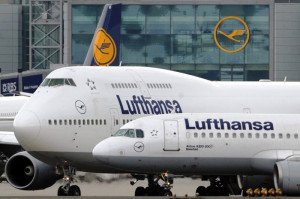Lufthansa impugna la huelga ante el Tribunal Laboral de Düsseldorf y de Darmstadt 