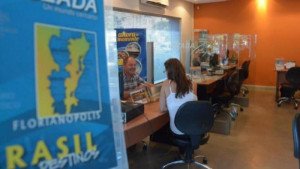 Argentina: incertidumbre en agencias porque operadores dejan de congelar el dólar