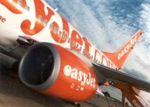 EasyJet investiga grafitis en árabe aparecidos en sus aviones