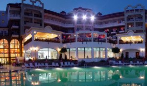 Med Playa compra dos nuevos hoteles en Benidorm y Bulgaria