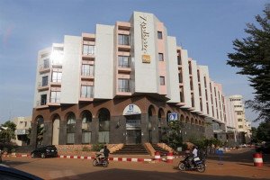 El hotel Radisson de Bamako reabre casi un mes después del atentado 