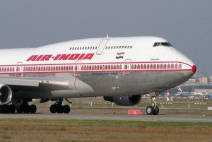 Muere un trabajador de Air India al ser absorbido por el motor de un avión