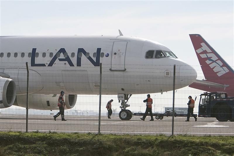 LATAM Airlines cierra 2015 con el mismo nivel de pasajeros que el año anterior. (Foto: STRINGER CHILE / REUTERS)