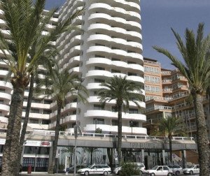 Los hoteleros de Mallorca estudian la vía judicial contra la ecotasa