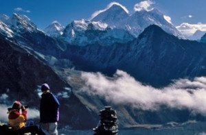 Nepal trata de salir adelante tras caer el turismo un 32% 