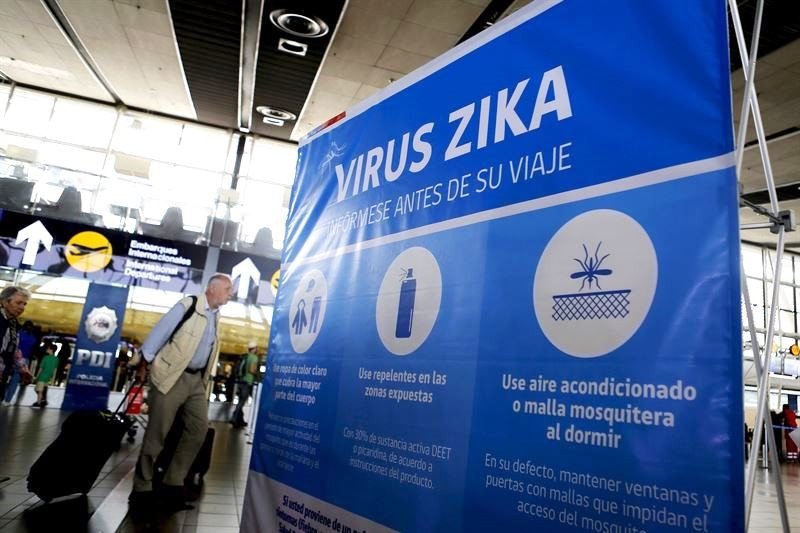 Virus zika: las aerolíneas flexibilizan los cambios de pasaje con las embarazadas (Foto Iván Alvarado/ Reuters).