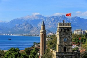 Más de 1.300 hoteles a la venta en Turquía tras el desplome del destino