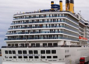 Costa Cruceros quiere captar el emisor de Sevilla con una conexión aérea con Trieste