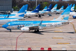 Gobierno de Argentina dejará de fijar tarifas máximas en vuelos de cabotaje
