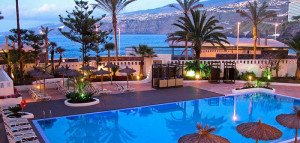 Los hoteles de Canarias defienden su valor añadido frente a los competidores en crisis
