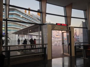 Trasmediterranea atendió a 7.000 cruceristas más en Valencia en 2015