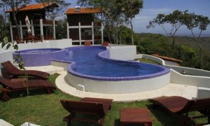 Inauguran hotel ecológico junto a un cráter en Nicaragua