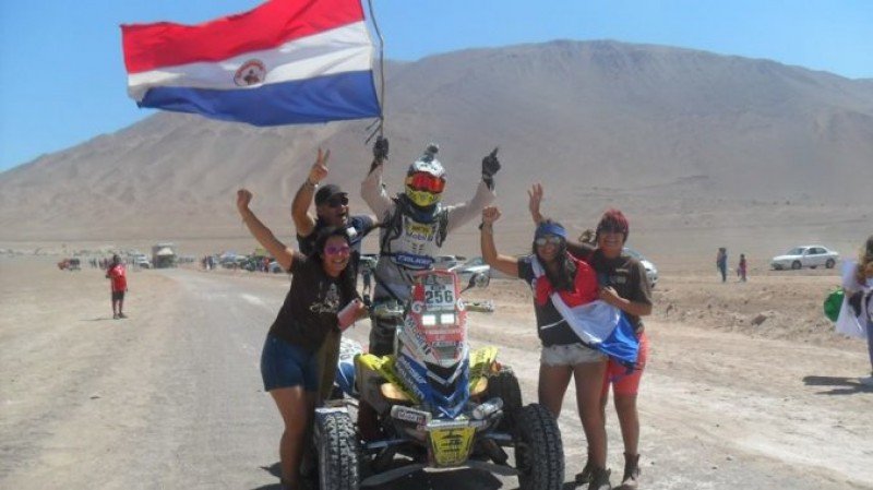 El piloto de quad Néstor Sanabria es el único piloto paraguayo que ha ganado una etapa del Rally Dakar. 