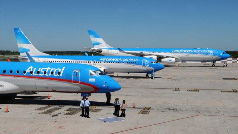 Aerolíneas Argentinas con “gestión financiera compleja” por recorte de subsidios.