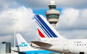 Air France KLM gana más de 400 M € pese a la pérdida por las huelgas
