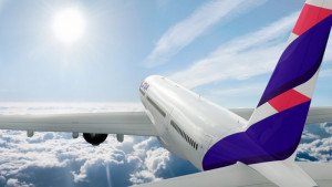 LATAM Airlines comenzó operaciones comerciales bajo su nueva marca unificada