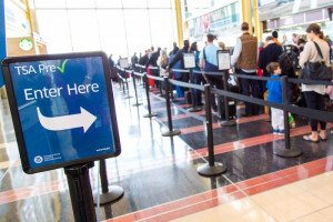 Destituyen por corrupción al responsable de la seguridad en los aeropuertos de EEUU