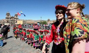 Gasto de turistas extranjeros en Perú creció 6,6% en primer trimestre 2016