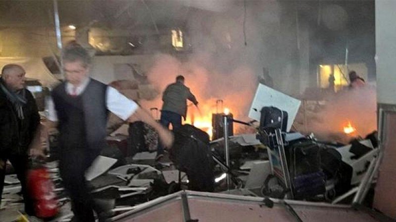 Atentado en Turquía: al menos 30 muertos en el Aeropuerto de Estambul