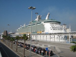 Barcelona ralentiza el incremento de cruceristas en mayo hasta el 2%