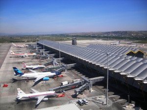 Huelga de los operadores del guiado de aviones en Madrid-Barajas