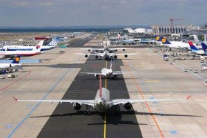 Aerolíneas europeas: arremetida contra las huelgas de controladores