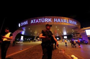 El Aeropuerto de Estambul Atatürk vuelve a operar tras el atentado 