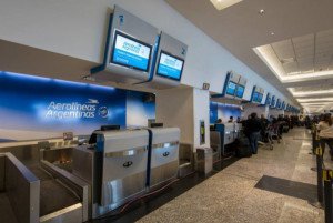 Aeropuertos Argentina 2000: más de 2,27 millones de pasajeros en abril