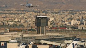 Irán firma acuerdo con Boeing para comprar 100 aviones de pasajeros