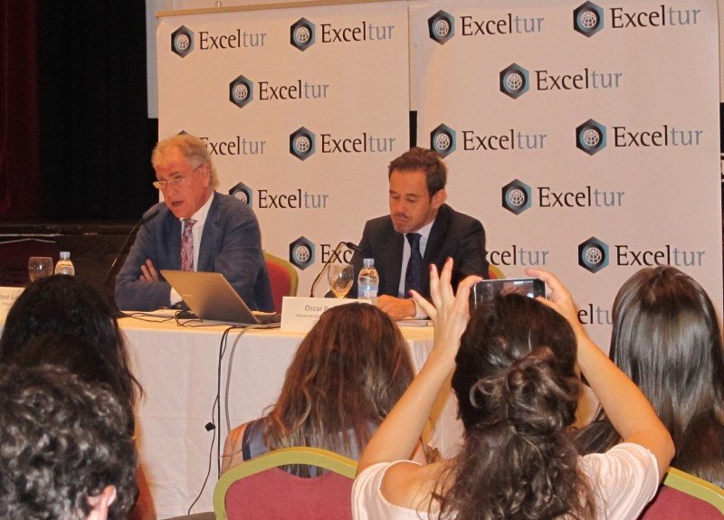 José Luis Zoreda, vicepresidente de Exceltur, y Óscar Perelli, director de estudios.