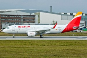 Iberia regresa a dos destinos este verano