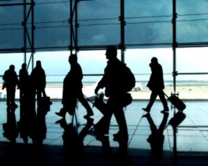Las tres claves del aumento de los viajes internacionales en 2025