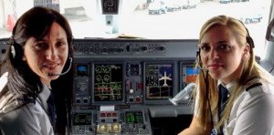 Siete pasajeros abandonan un vuelo por no querer volar con pilotos mujeres