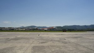 El Aeropuerto de San Sebastián debe recortar su pista y su operativa