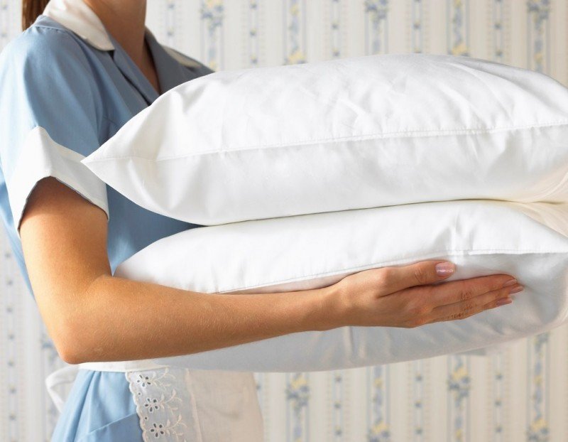 Las camareras de pisos tienen que medicarse para trabajar, según CCOO
