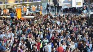 Evacúan parte del Aeropuerto de Frankfurt durante dos horas