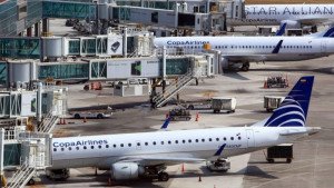 ¿Cómo se comportaron los aeropuertos de Latinoamérica y el Caribe en 2015?