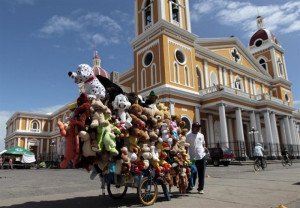 Turistas de EEUU y Canadá gastan 30% más que los europeos en Nicaragua