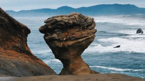 Historia de una roca destruida por el turismo