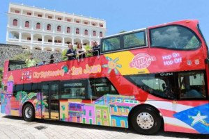 Puerto Rico incorpora buses turísticos de dos pisos