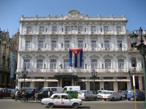 Avances en viajes y turismo entre Cuba y EE.UU. están limitados por el embargo