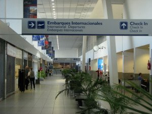 Argentina: proponen a Rosario como puerta de salida de uruguayos del interior
