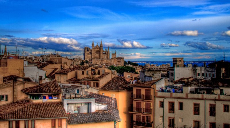 Aptur Baleares pide contabilizar sólo viviendas con 'servicios turísticos' 