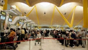 El tráfico en los aeropuertos españoles se dispara en septiembre un 10,3%